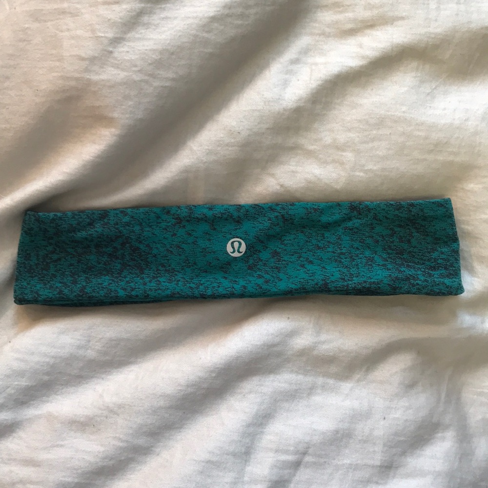 NWOT Rare Lululemon Headband 🍋🍋